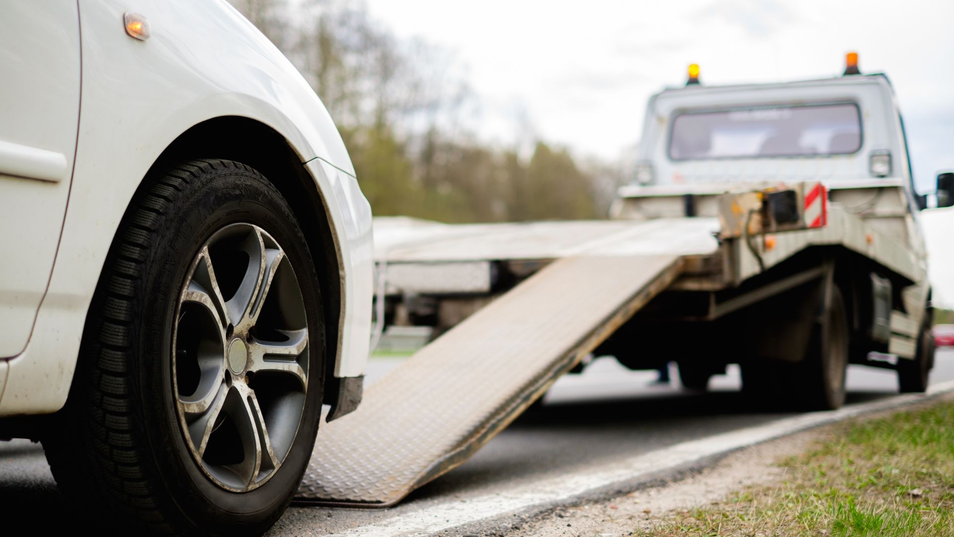 Read more about the article Need A Tow? These Boise Idaho Companies Are Open 24/7